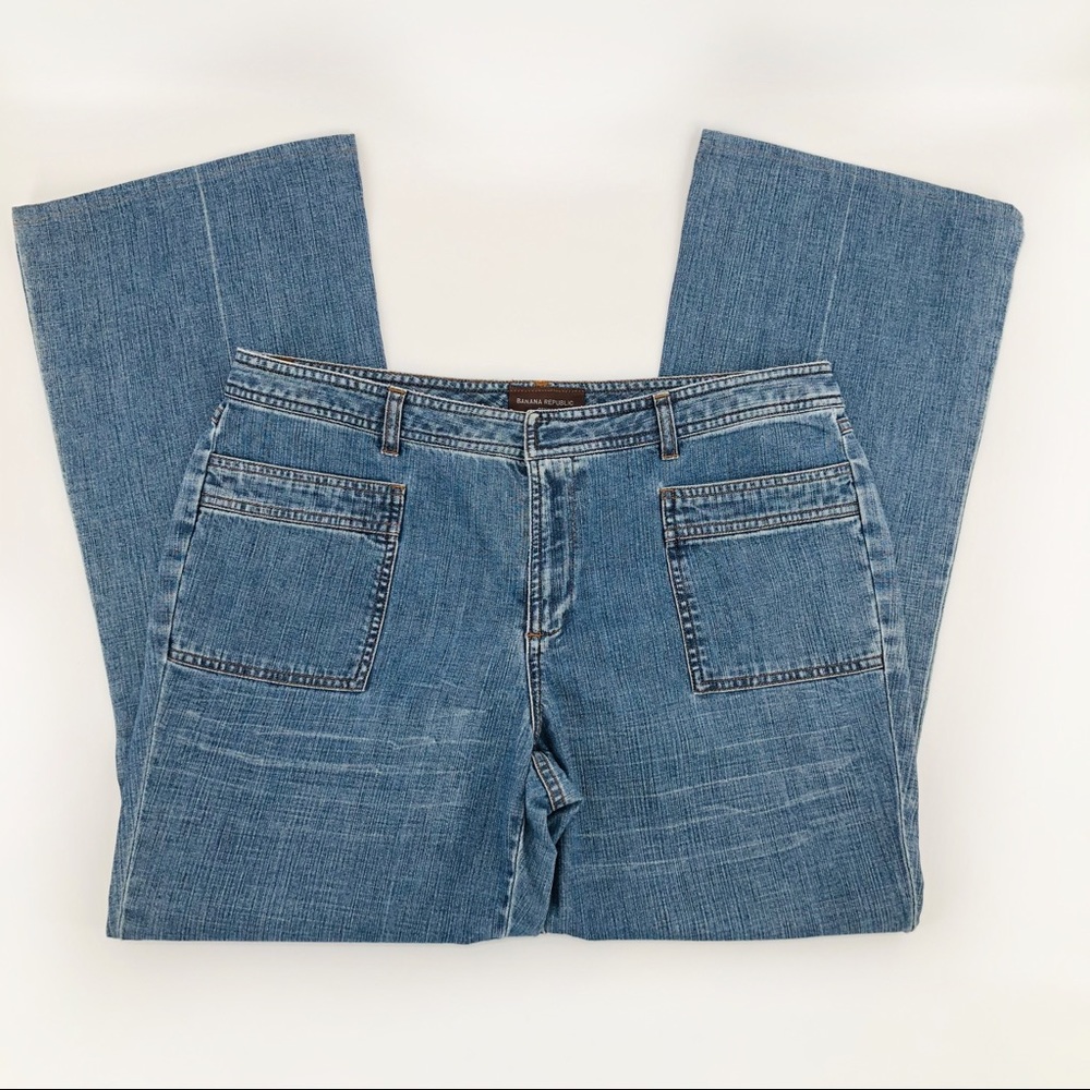 Banana Republic Light wash Denim Bootcut Jeans 14